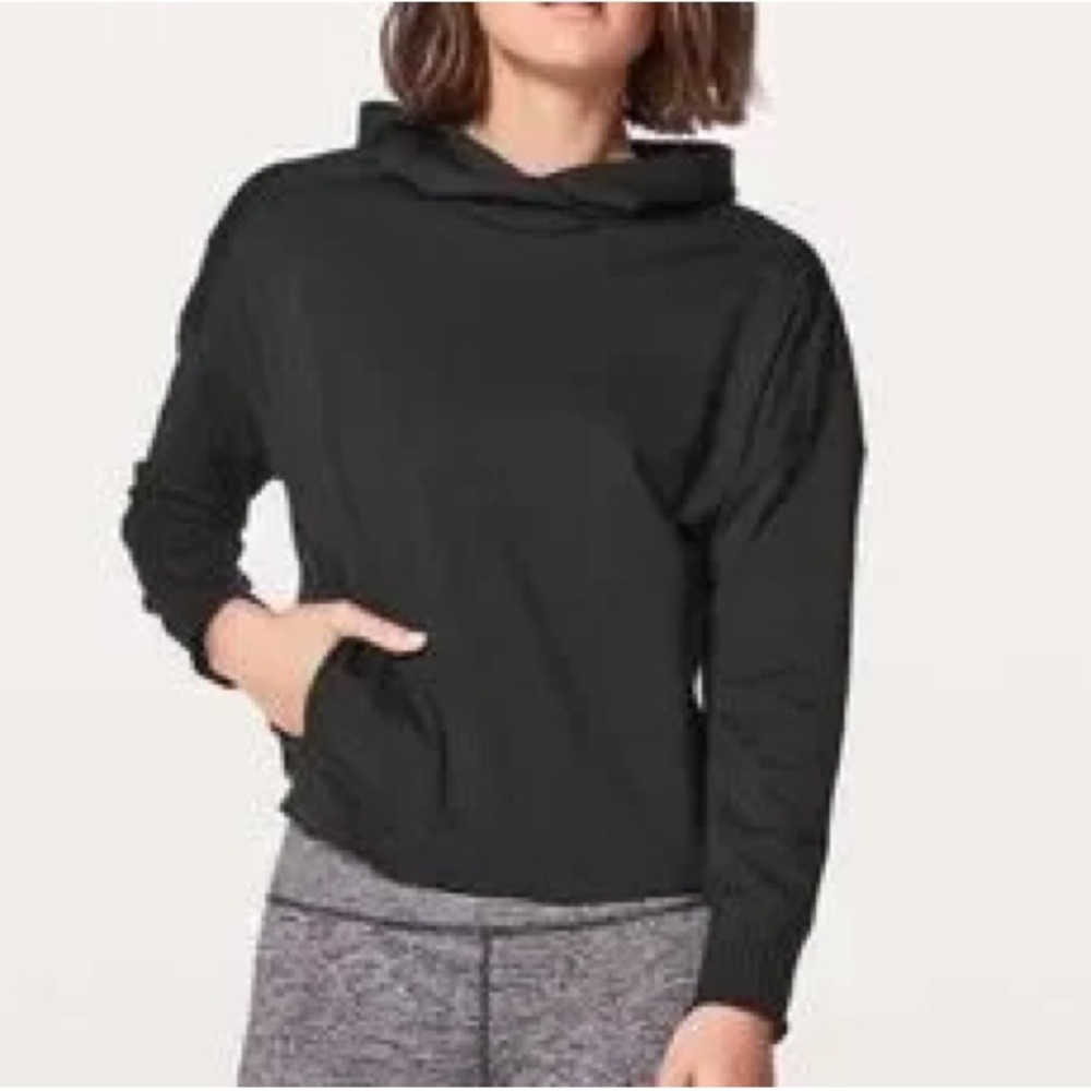 Lululemon Split Out Hoodie Size 6 Black